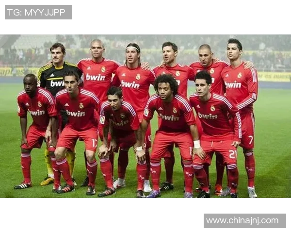 足球明星互动平台推荐及其特色功能分析