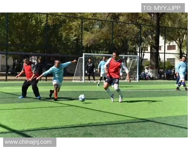 近视足球明星揭秘他们如何在绿茵场上克服视力障碍