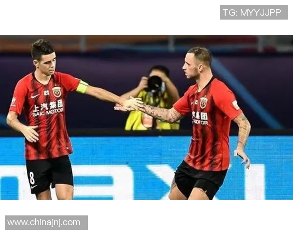 南京羽毛球队与武汉羽毛球队赛后复盘分析个人能力对比与表现